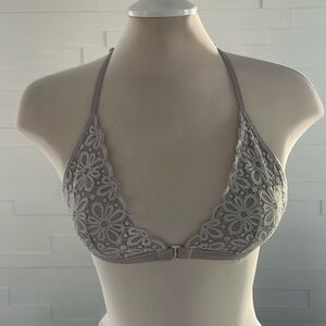 S Victoria’s Secret Gray Lace Floral Bralette